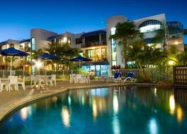 Headland Tropicana Resort 写真