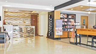 ドプリマホテル メラワイ ブロック エム