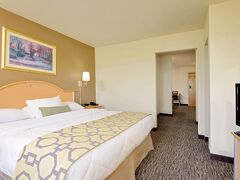 ベイモント バイ ウィンダム ローレンスバーグ 写真