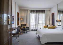 セントロ ワハ バイ ロタナ 写真