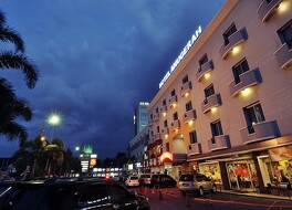 ホテル アヌゲラ パレンバン