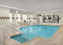 ヒルトン ガーデン イン ホフマン エステーツ 写真