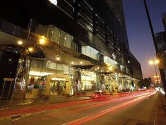 B P インターナショナル 写真