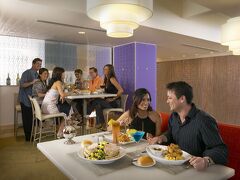 ヒルトン ワイキキ ビーチ リゾート & スパ 写真