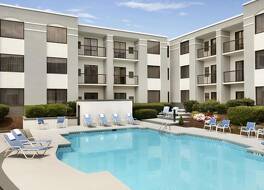 フォー ポインツ バイ シェラトン ローリー ノース 写真