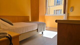 サンタムブレウス