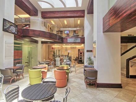 ホテル バルモラル 写真