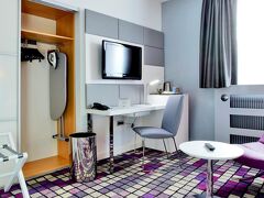 ベスト ウェスタン ディジョン セントル ガール 写真