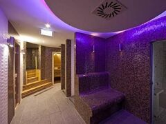 トゥー ウェルネス ホテル 写真