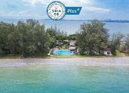 Twin Bay Resort (SHA Extra Plus)