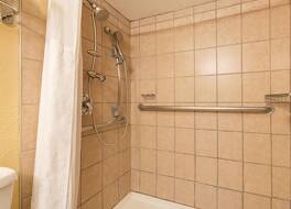 ラマダ バイ ウィンダム ボウリング グリーン 写真