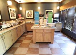 ハンプトン イン ダイアーズバーグ 写真