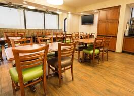 Drury Inn & Suites Marion