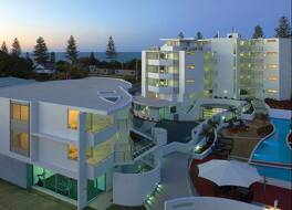 マンタ アパートメンツ バーガラ