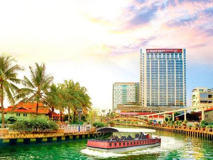 ザ パインズ マラッカ 写真