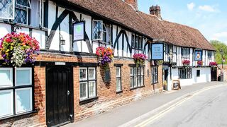 ザ レガシー ローズ アンド クラウン ホテル