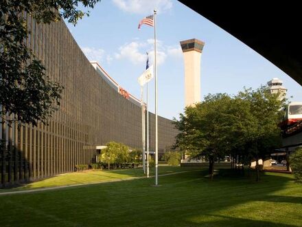 Hilton Chicago O'Hare Airport 写真