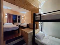 Kharkhorin hostel 写真