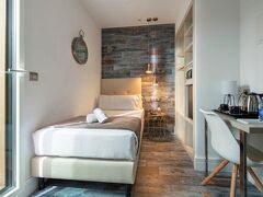 ホテル オアシス 写真