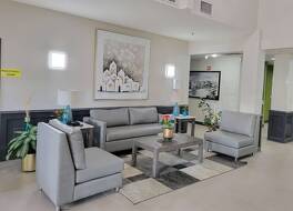 スーパー 8 バイ ウィンダム オーロラ / ネイパービル エリア 写真