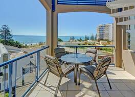 ラッフルズ モーローラバ アパートメンツ 写真