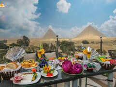 パノラマ ピラミッズ イン 写真