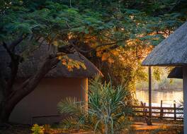 Chobe Safari Lodge 写真