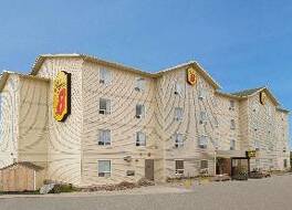 Super 8 By Wyndham Yellowknife