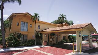 ベイモント バイ ウィンダム フォートマイヤーズ セントラル