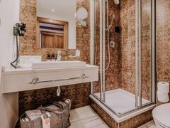 ホテル オーベルフォルストホフ 写真