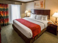 コンフォート スイーツ オークブルック テラス ニア オークブルック センター 写真