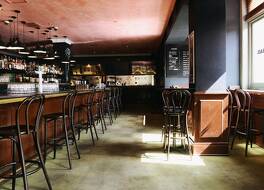 ザ ホテル ウィンザー 写真