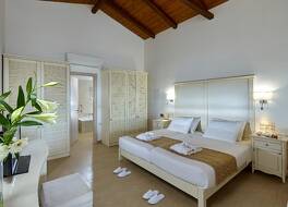 アレクサンダー ビーチ ホテル＆ビラ 写真