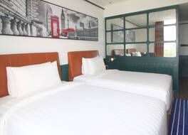 アシュリー トゥグ タニ メンテング 写真