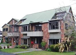 ウッドランズ モテルズ & アパートメンツ