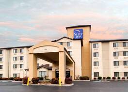 スリープ イン マーフリーズボロ ショッピング ディストリクト