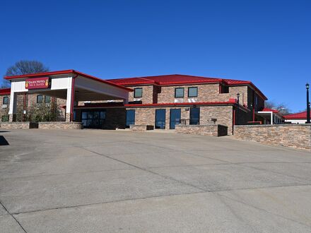 Giles Hotel Inn & Suites 写真