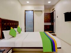 ツリーボー ブルー ムーン ポワイ 写真