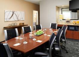 Courtyard by Marriott Columbus Dublin 写真