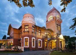 Luxury Art Nouveau Hotel Villa Ammende