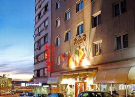 Queen's Astoria Design Hotel