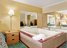 デイズ イン バイ ウィンダム ノックスビル ウエスト 写真