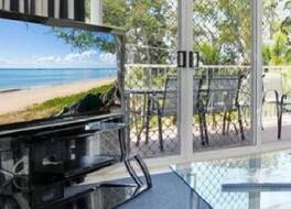 White Crest Apartments 写真