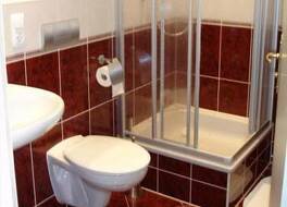 ペンション レフジウム ウバーン シュワンゼー 写真