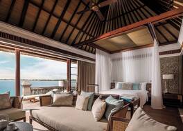 フォーシーズンズ リゾート バリ アット ジンバラン ベイ 写真