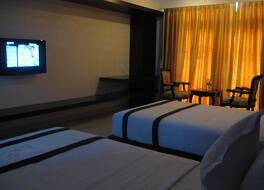 カヤ ホテル 写真