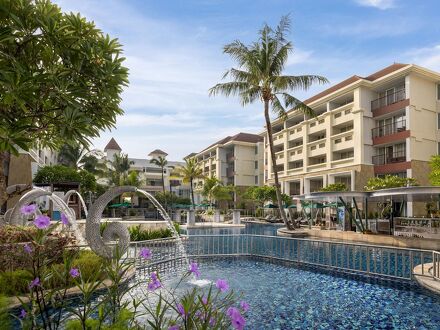 サヌール リゾート ワトゥ ジンバール 写真