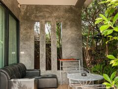 バーンミー プーケット ニア チャロン ピア 写真