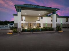 クオリティ イン ジャクソンビル ニア リトル ロック エア フォース ベース 写真