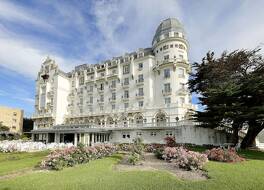 ホテル リアル 写真